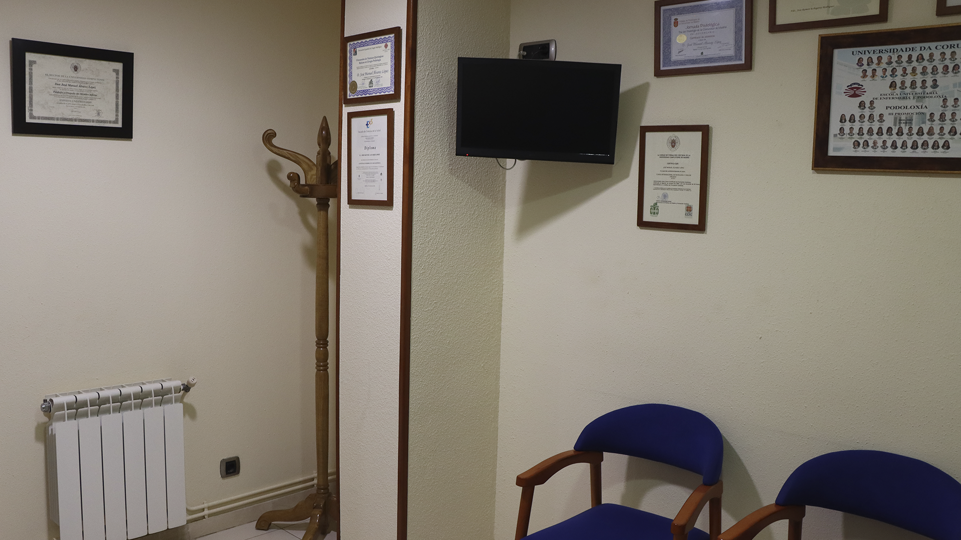 podología_Álvarez_1920x1080_salaestar0